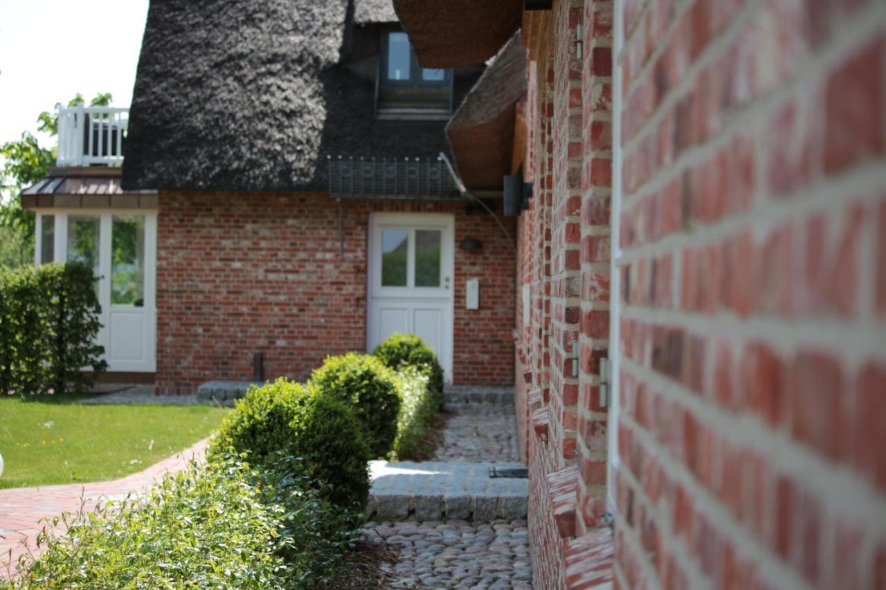 Ferienwohnung 1 Im Reetdachhaus Muehlenhof Sankt Peter-Ording Luaran gambar